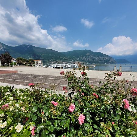 Light On Lake Iseo Clusane Exterior photo